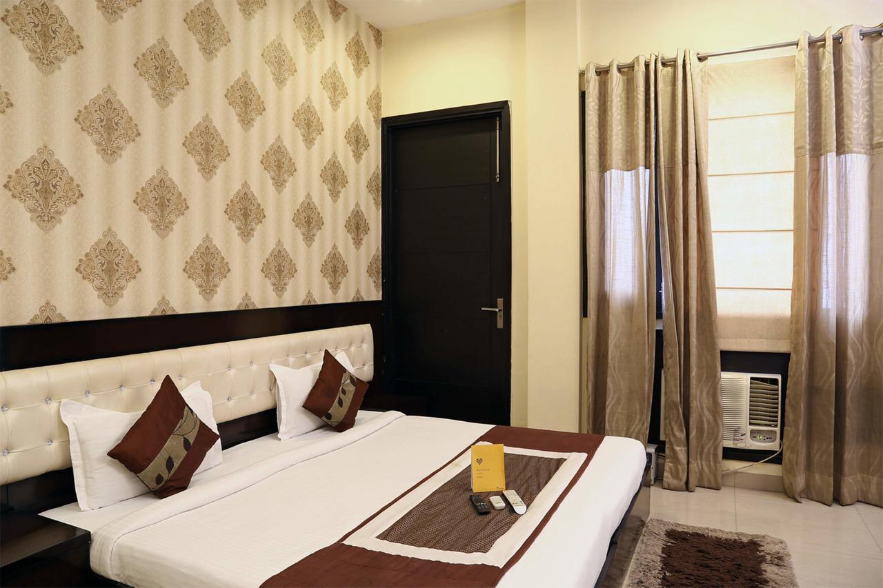 Fabhotel Signature Cyber Park Delhi  Buitenkant foto