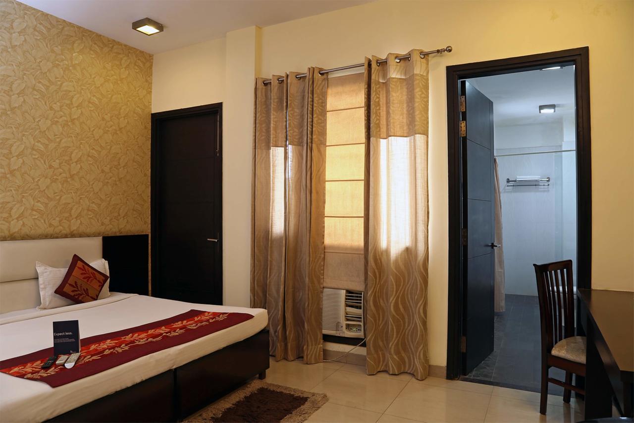 Fabhotel Signature Cyber Park Delhi  Buitenkant foto