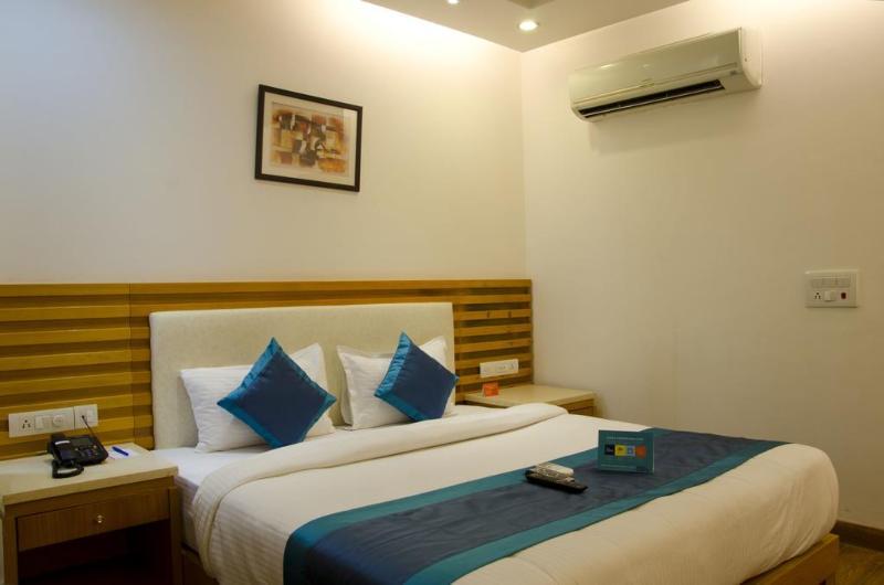 Fabhotel Signature Cyber Park Delhi  Buitenkant foto