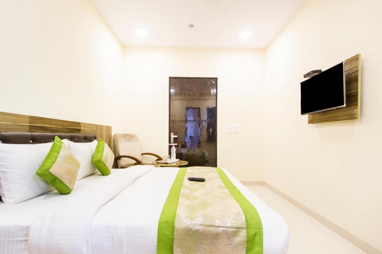 Fabhotel Signature Cyber Park Delhi  Buitenkant foto