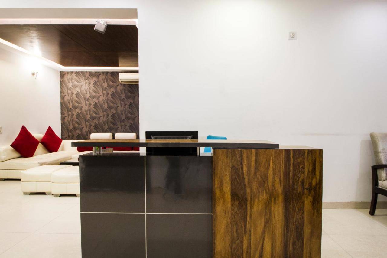 Fabhotel Signature Cyber Park Delhi  Buitenkant foto
