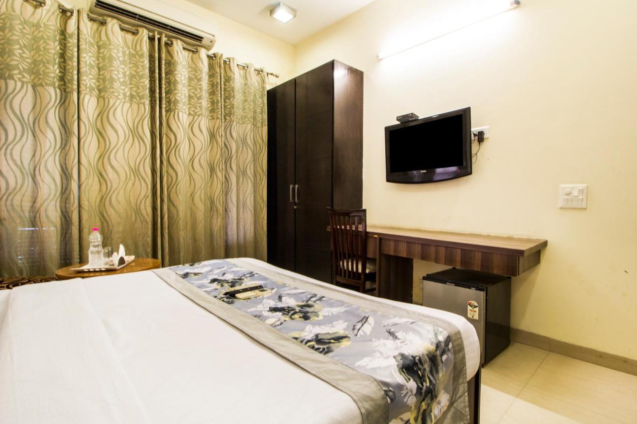 Fabhotel Signature Cyber Park Delhi  Buitenkant foto